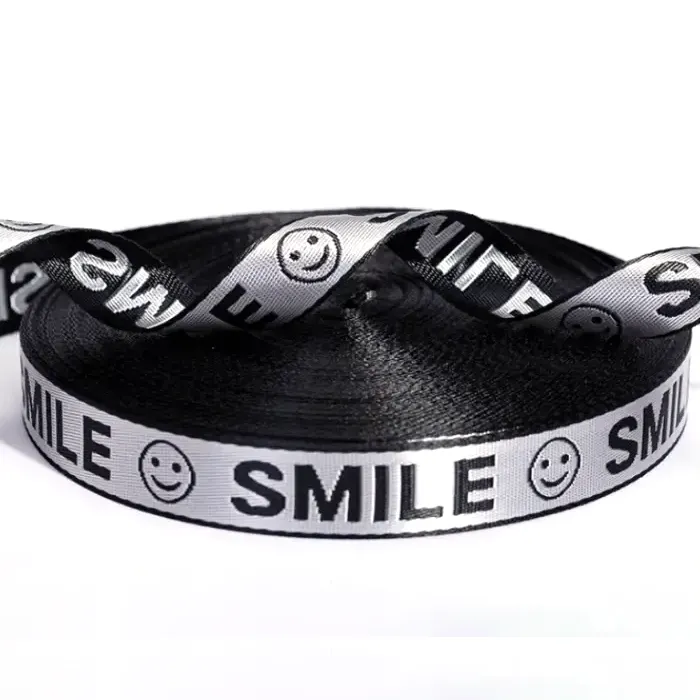 Fita tecida jacquard